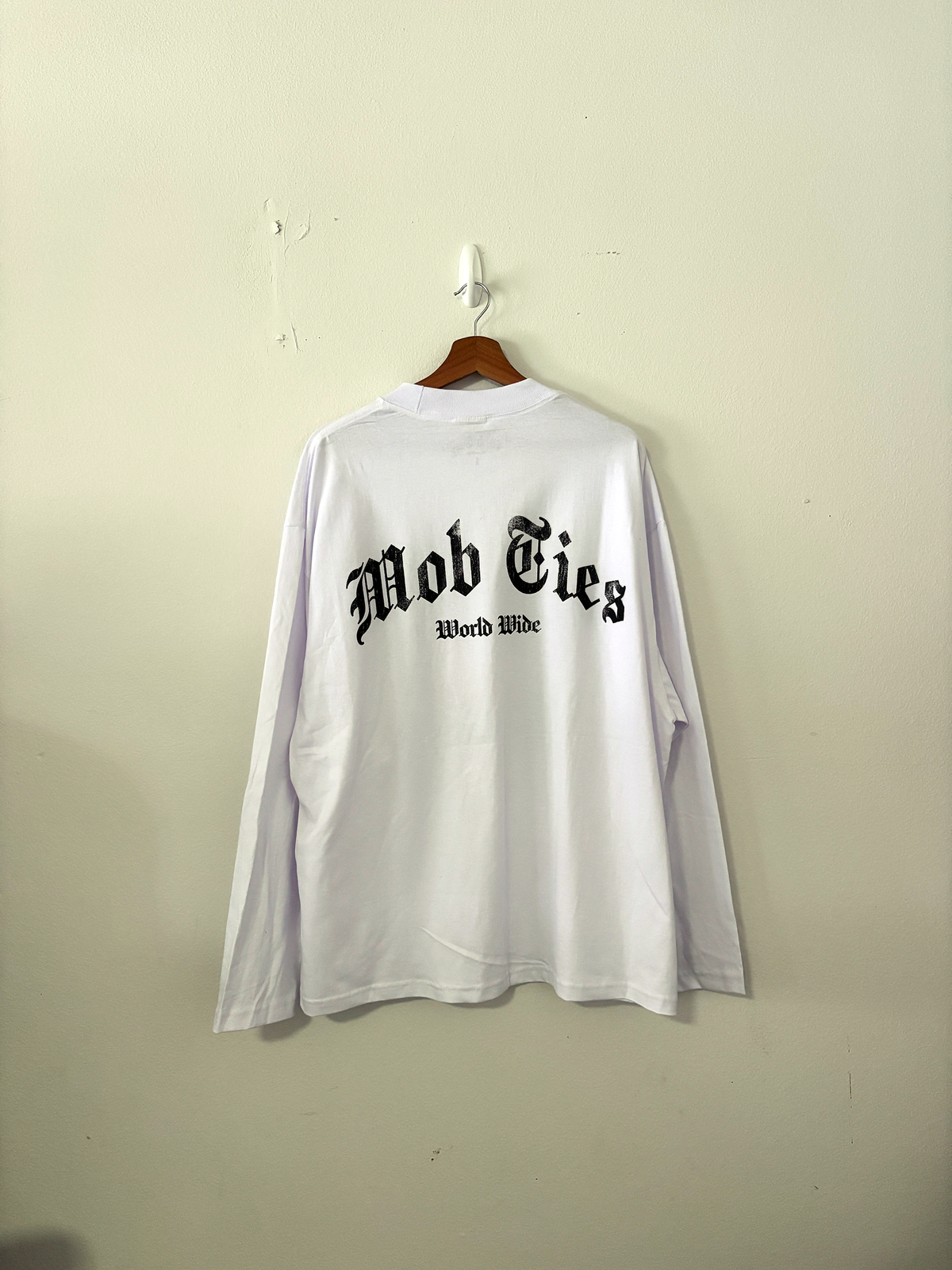 RED EYE L/S