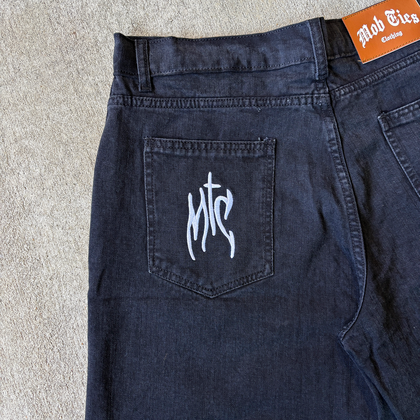 LOVER BOY DENIM (BLACK)