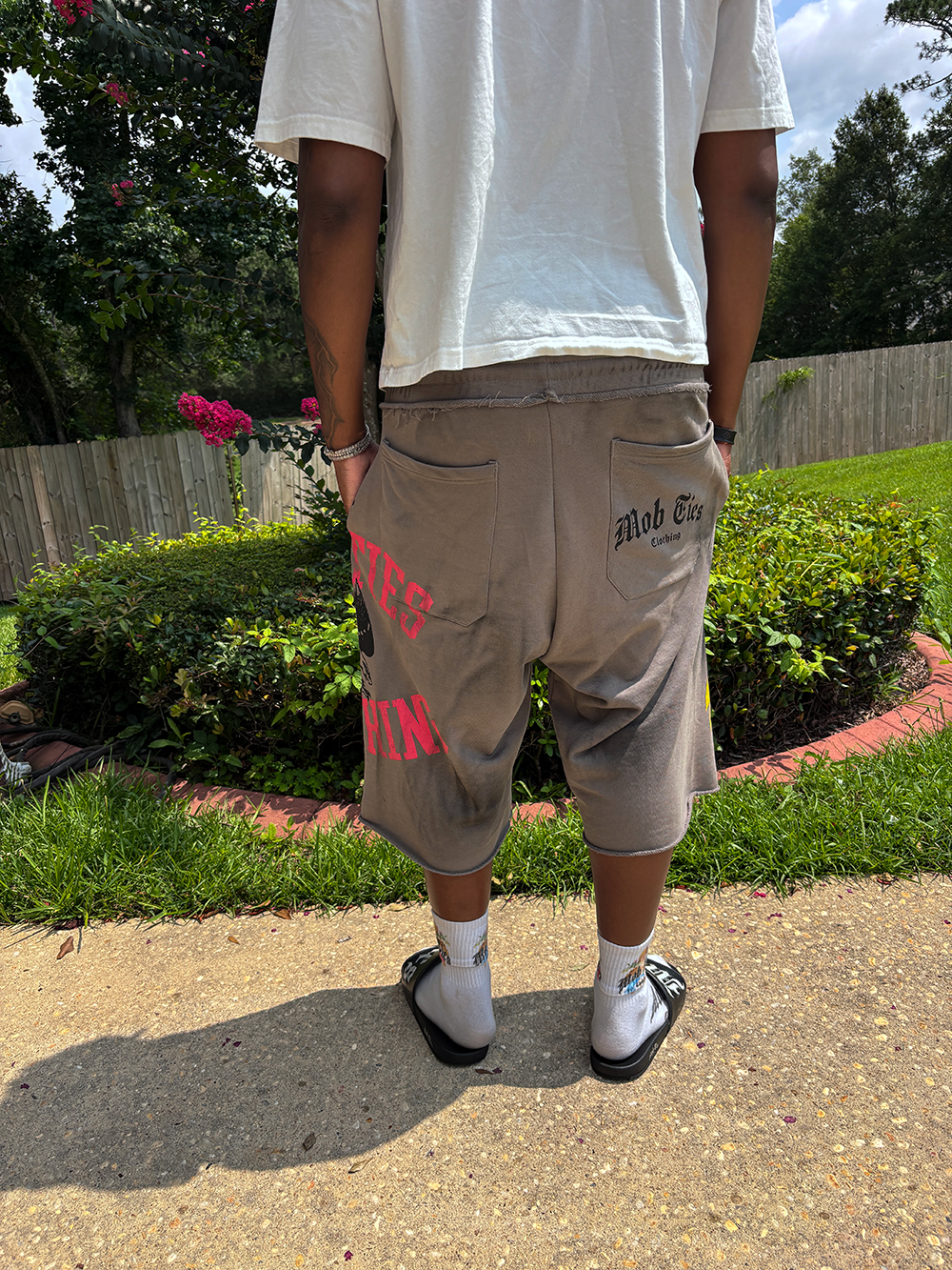 3/4 EAGLE SHORTS